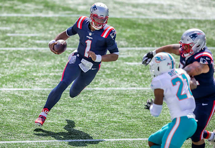 cam-newton-new-england-patriots-running